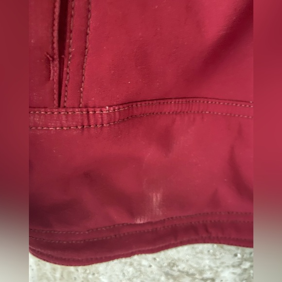 Patagonia Women’s Jacket with Fleece Interior - Picture 14 of 16